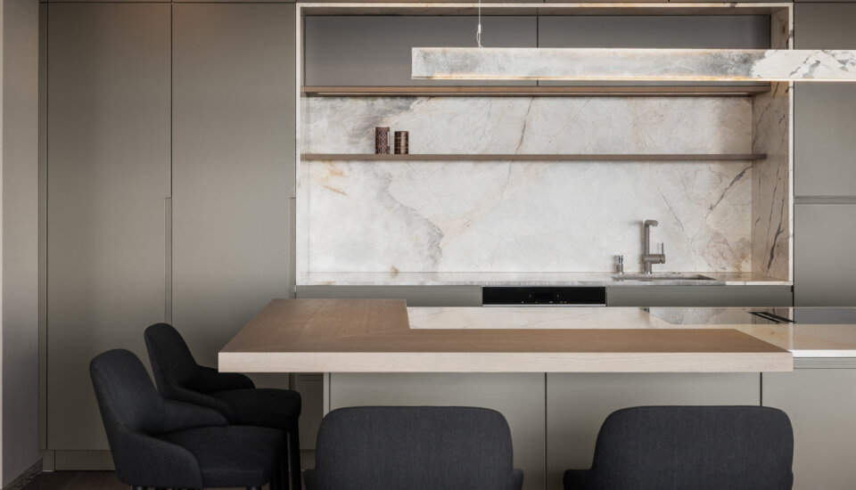 Kueche reduziert modern